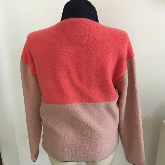 Mountain and Isles Snap Up Jacket Faux Sherpa Peach and Navy Blue Size Large NWT - Picture 2 of 5
